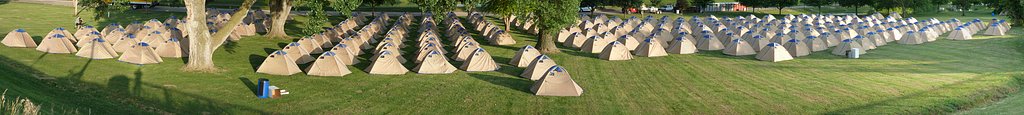 Day1 Tents pan.jpg